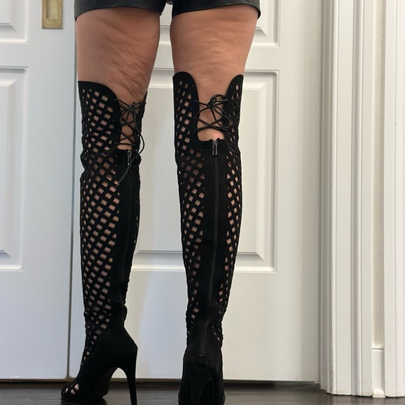 Black Mesh Over The Knee Boots, Cutouts, High Heel Boots size 8.5 - Picture 15 of 17